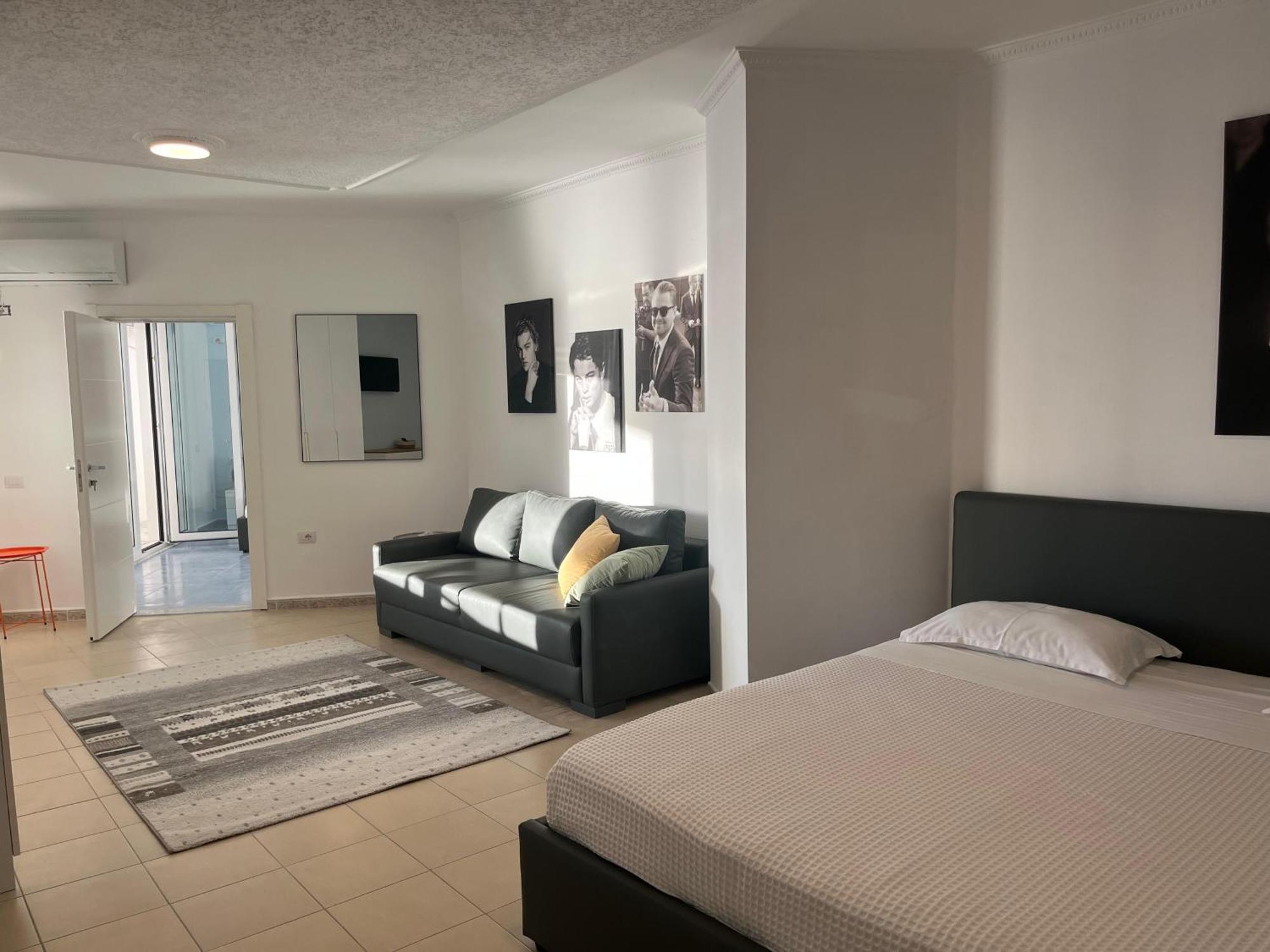 Beachfront Marilyn Durres Exterior photo